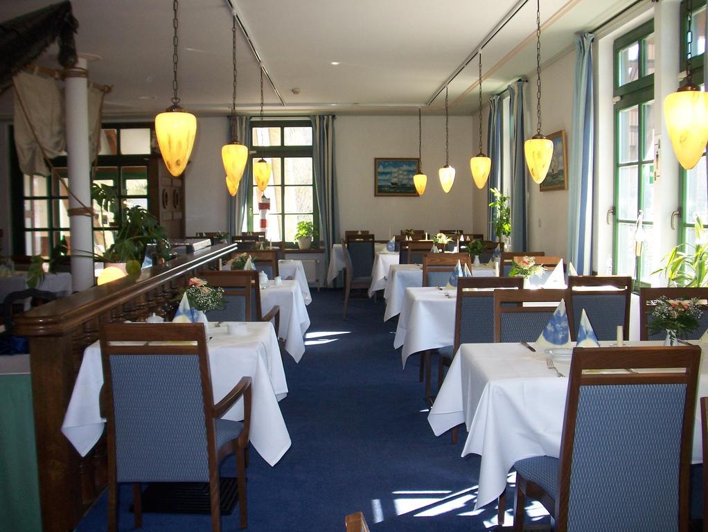 Hotel & Restaurant Lenzer Krug Malchow  Luaran gambar