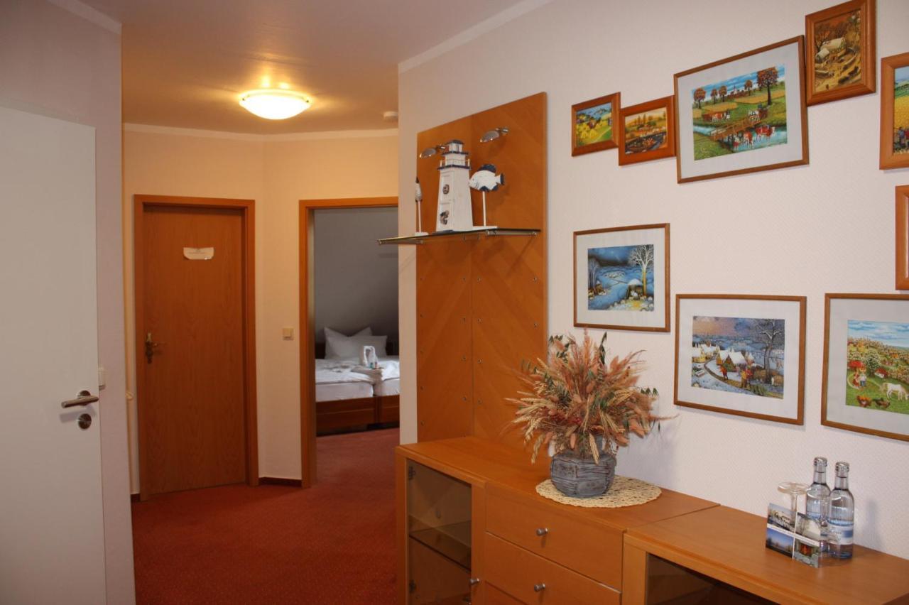 Hotel & Restaurant Lenzer Krug Malchow  Luaran gambar