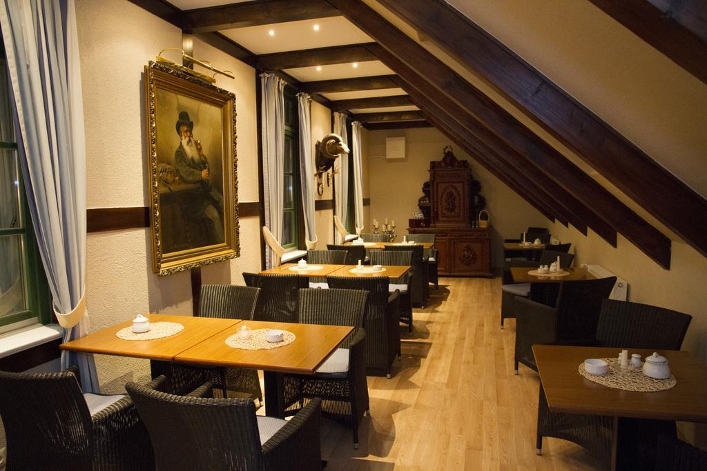 Hotel & Restaurant Lenzer Krug Malchow  Luaran gambar